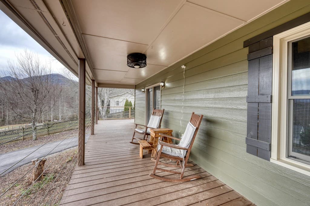 2276 Lovingood Rd., Hiawassee GA 30546 - Photo