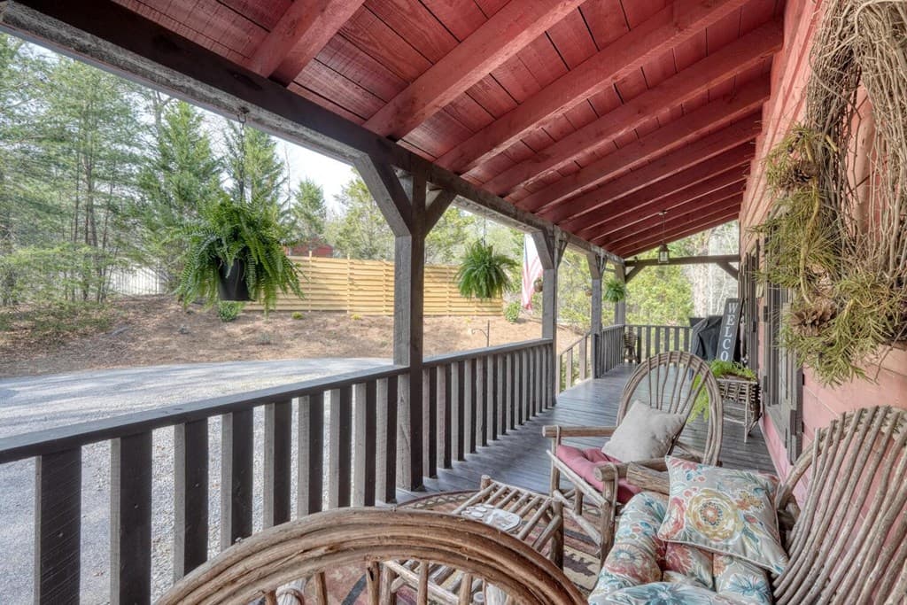 2567 Todd Shook Road, Young Harris GA 30582 - Photo