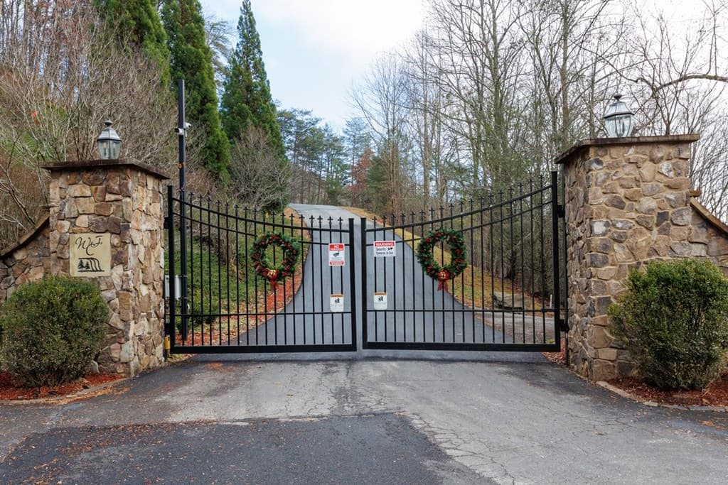 729 Wilderness Creek Way, Murphy NC 28906 - Photo