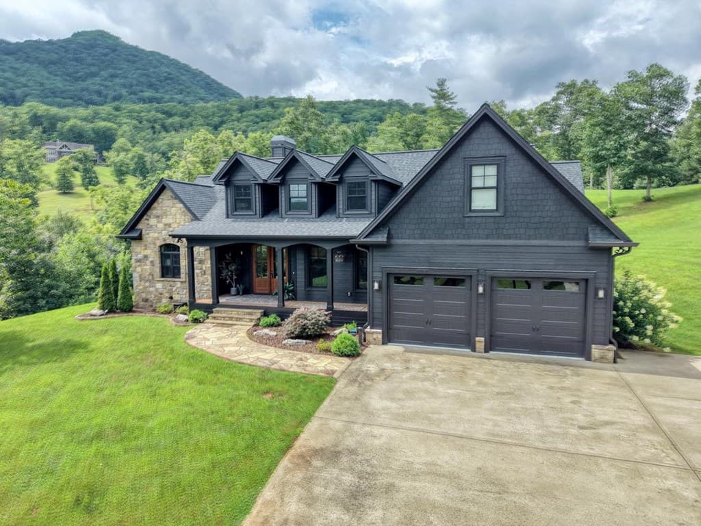 215 Harmony Lane, Hiawassee GA 30546 - Photo
