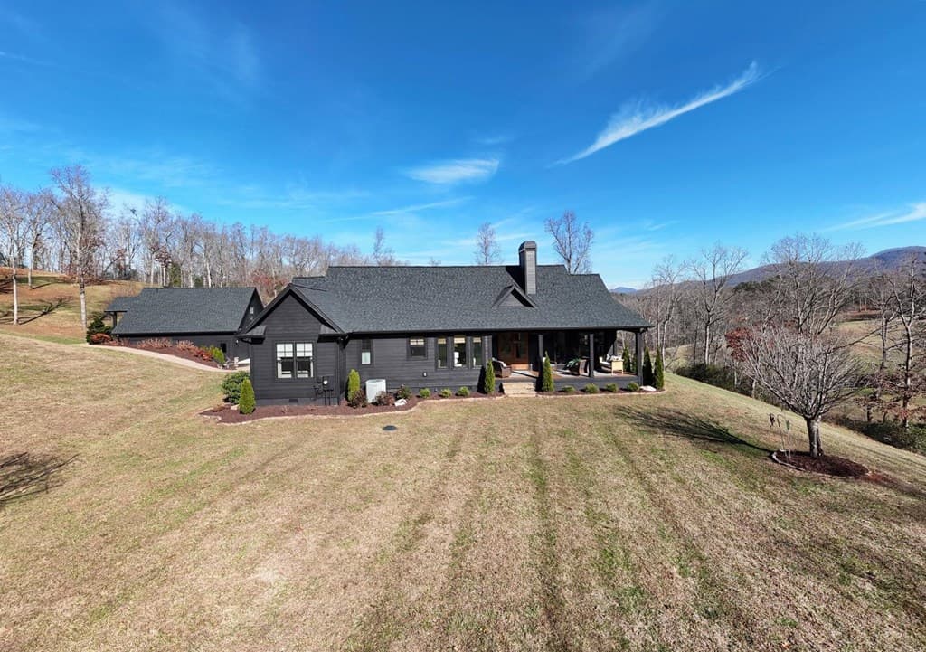 215 Harmony Lane, Hiawassee GA 30546 - Photo