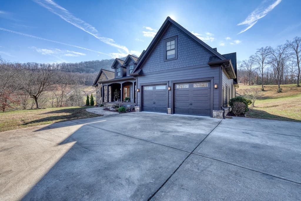 215 Harmony Lane, Hiawassee GA 30546 - Photo