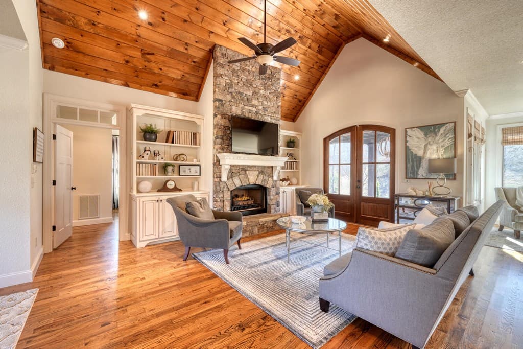 215 Harmony Lane, Hiawassee GA 30546 - Photo