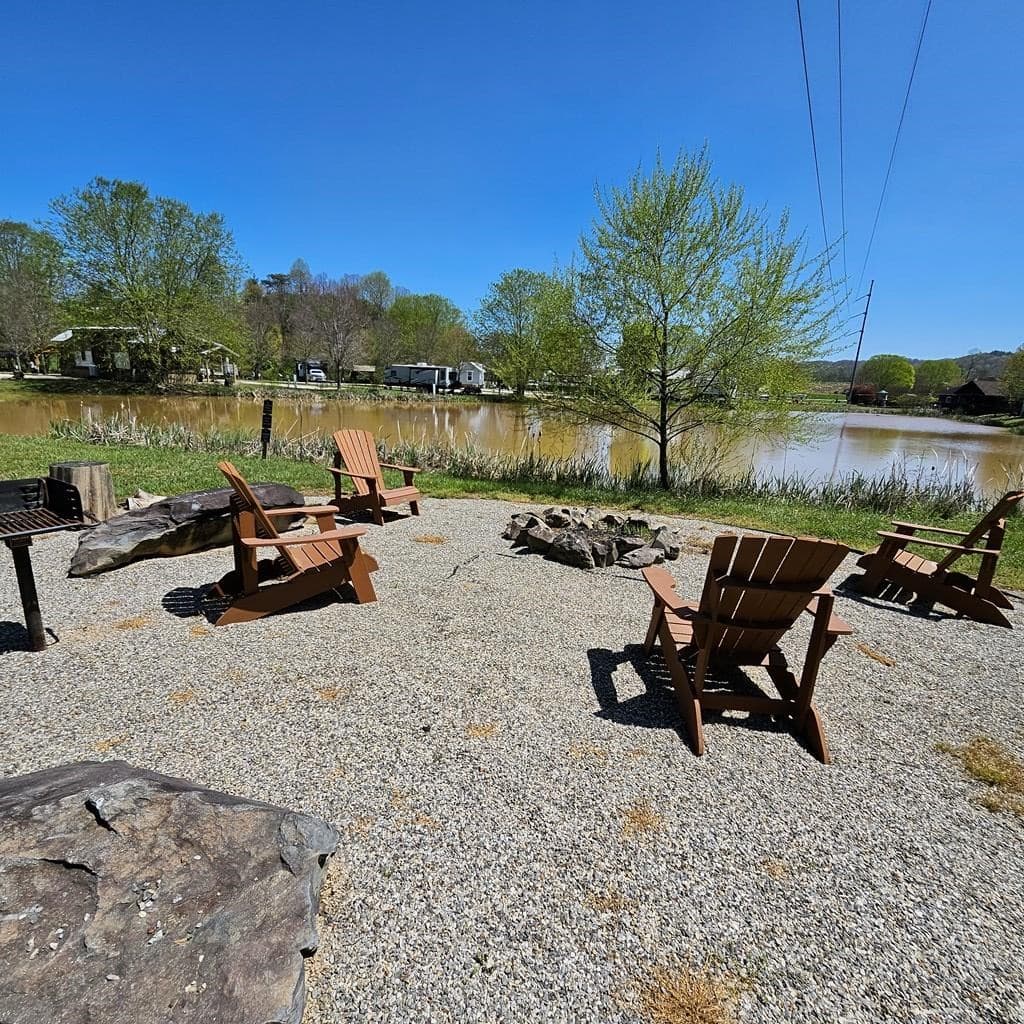 4 Mountain Meadows Drive, Morganton GA 30540 - Photo