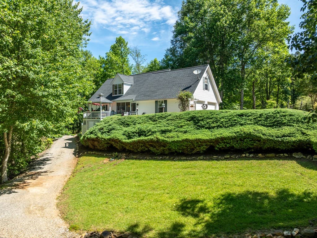 724 Fish Cove Road, Blairsville GA 30512 - Photo