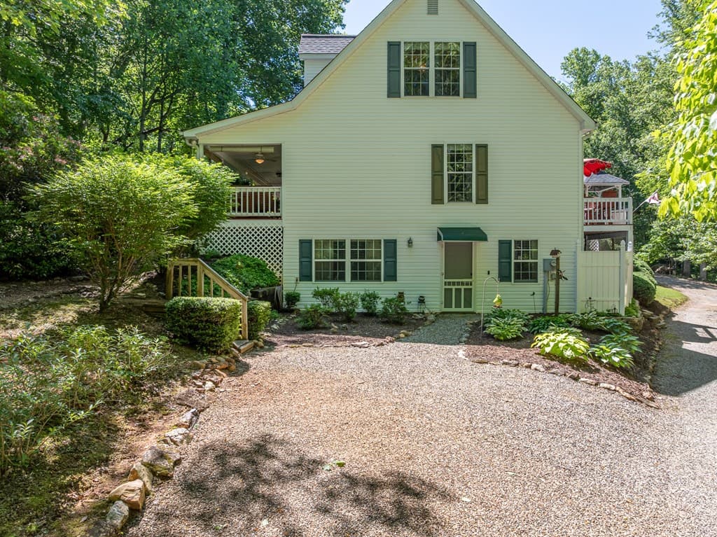 724 Fish Cove Road, Blairsville GA 30512 - Photo