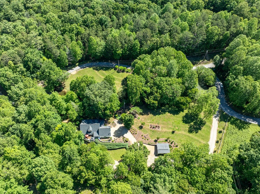 724 Fish Cove Road, Blairsville GA 30512 - Photo