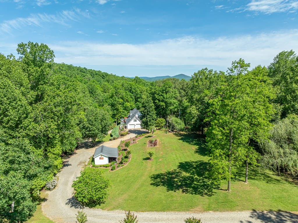 724 Fish Cove Road, Blairsville GA 30512 - Photo