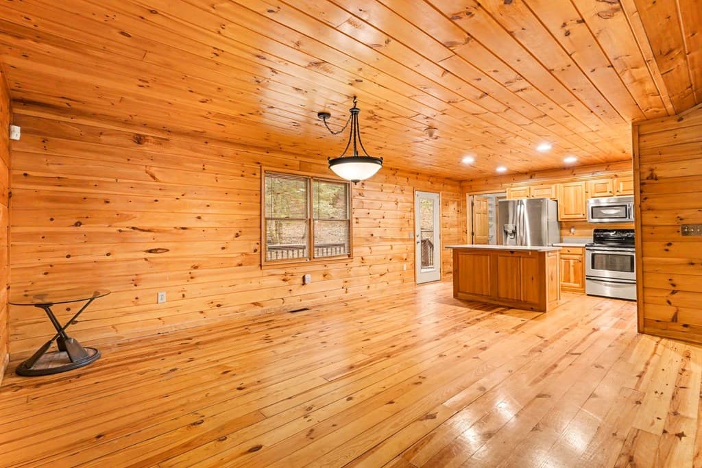 29 Agora Lane, Ellijay GA 30540 - Photo
