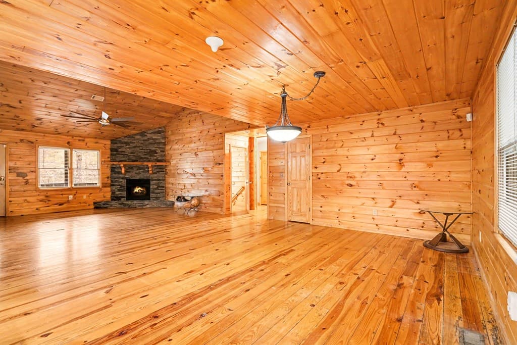 29 Agora Lane, Ellijay GA 30540 - Photo