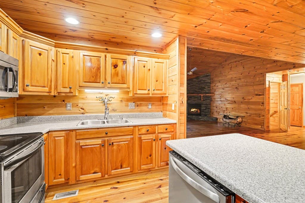 29 Agora Lane, Ellijay GA 30540 - Photo