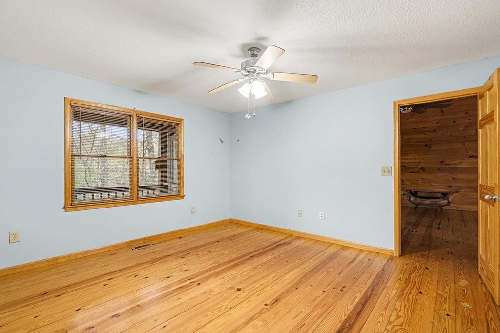 29 Agora Lane, Ellijay GA 30540 - Photo