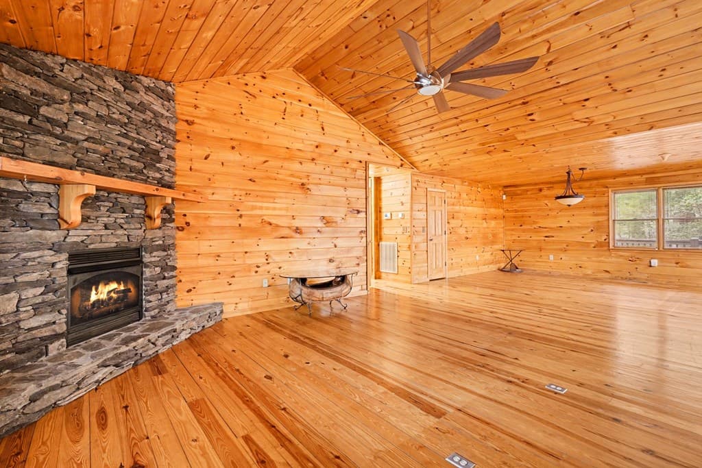 29 Agora Lane, Ellijay GA 30540 - Photo