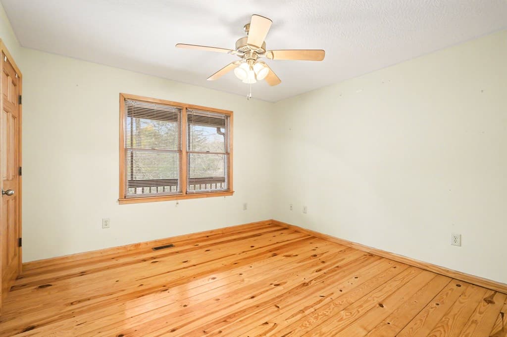 29 Agora Lane, Ellijay GA 30540 - Photo
