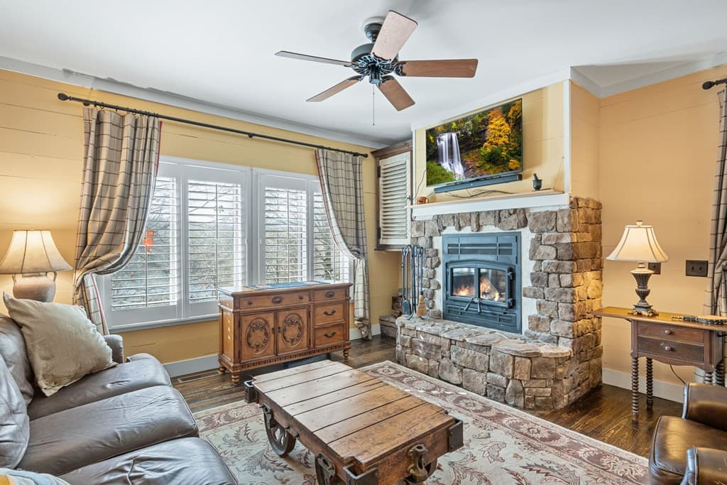 56 Cross Creek Trail, Robbinsville NC 28771 - Photo