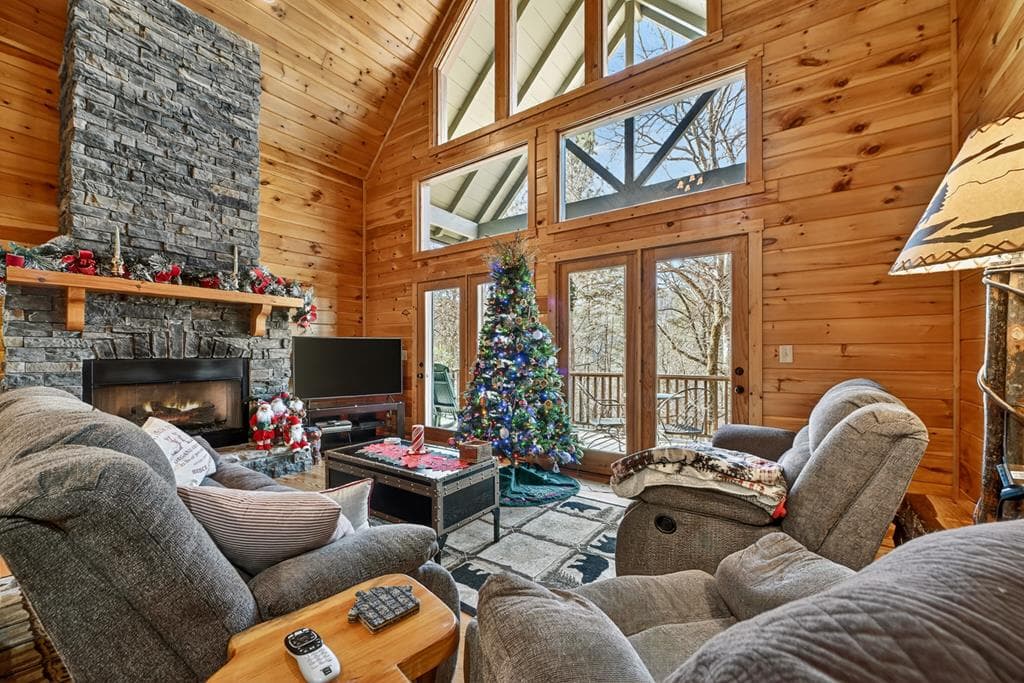 146 Neaptide Drive, Ellijay GA 30540 - Photo