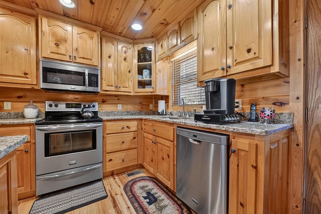 146 Neaptide Drive, Ellijay GA 30540 - Photo