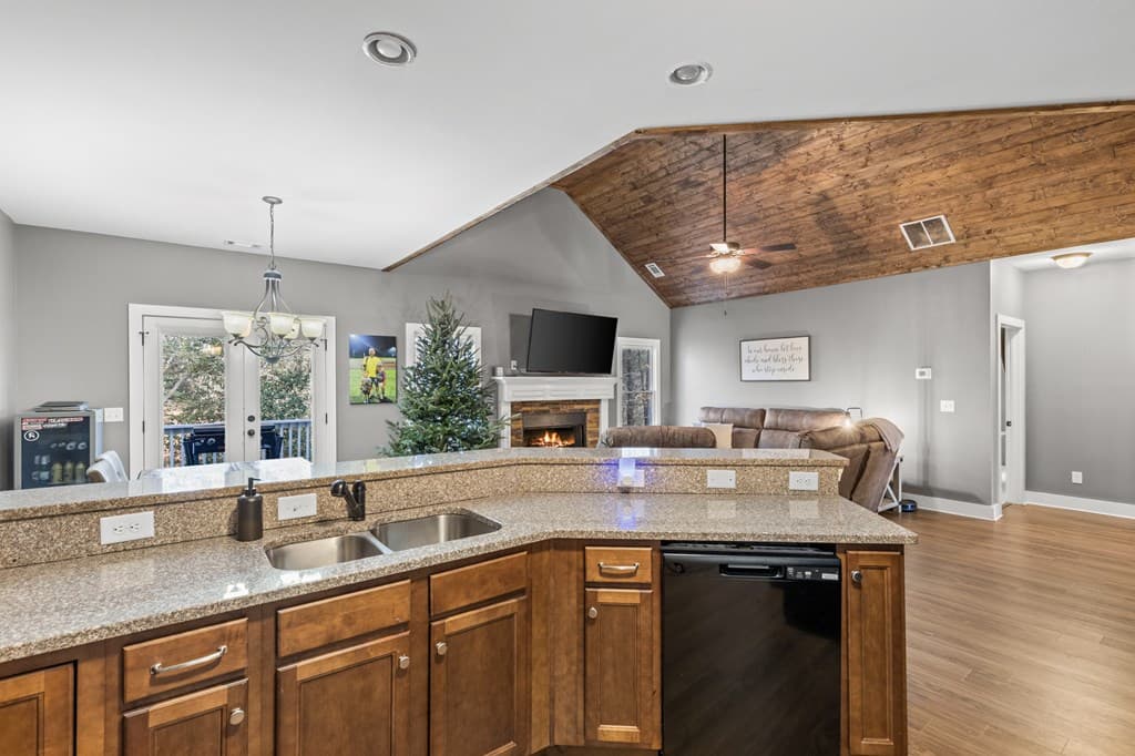 41 Brumby Trail, Ellijay GA 30536 - Photo