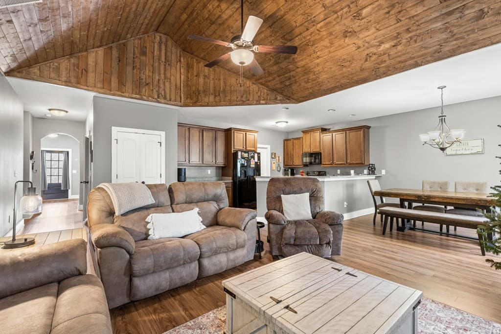41 Brumby Trail, Ellijay GA 30536 - Photo