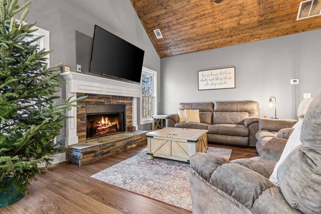 41 Brumby Trail, Ellijay GA 30536 - Photo