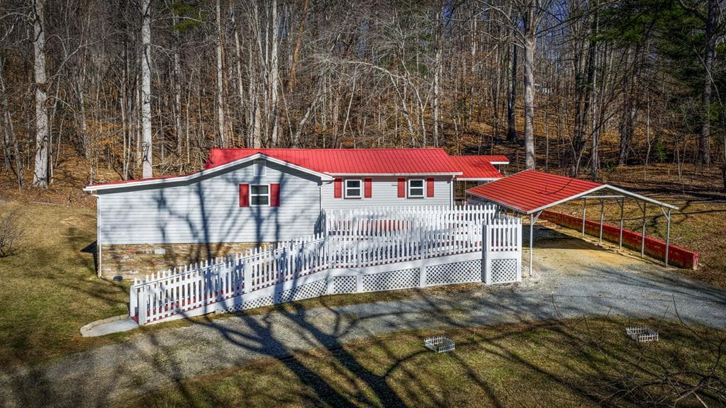 118 Jordan Road, Blairsville GA 30512 - Primary photo