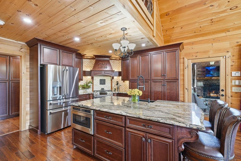 339 Birdseye View, Blue Ridge GA 30513 - Photo