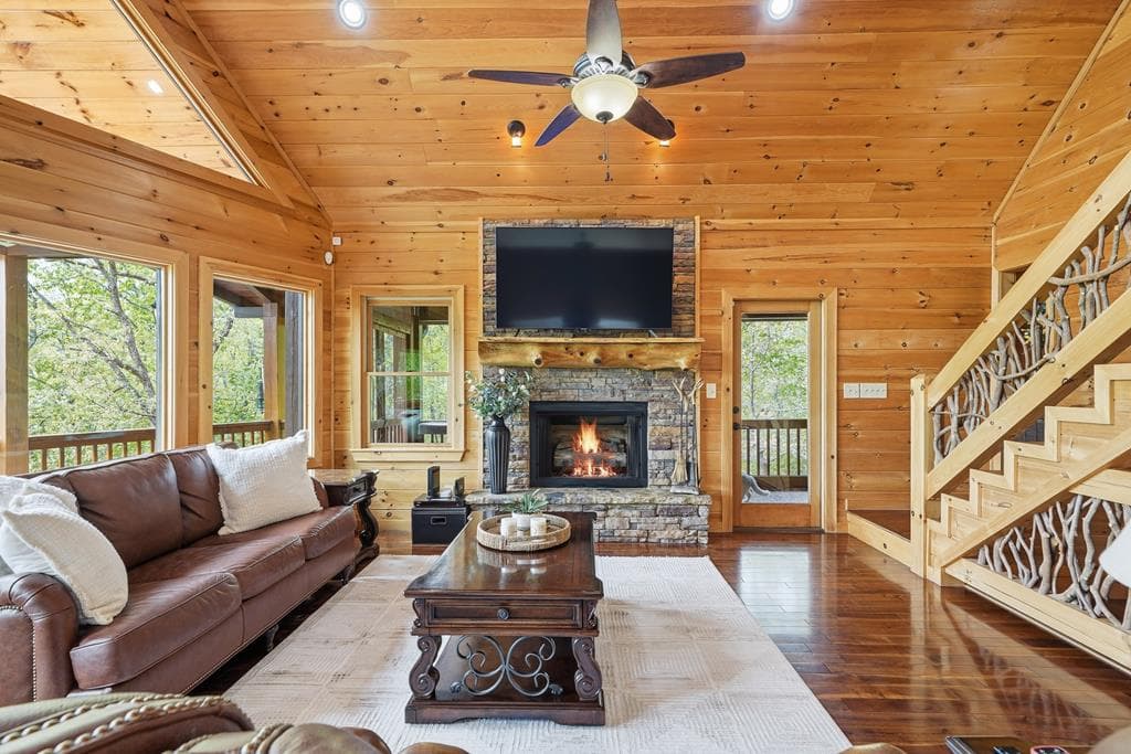 339 Birdseye View, Blue Ridge GA 30513 - Photo
