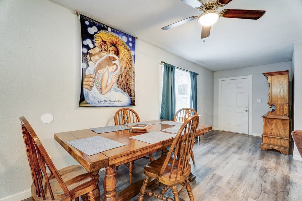 28 Weaver Street, Mccaysville GA 30555 - Photo