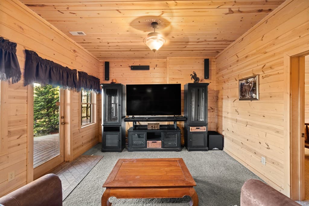 1359 Mountain High Drive, Mineral Bluff GA 30559 - Photo