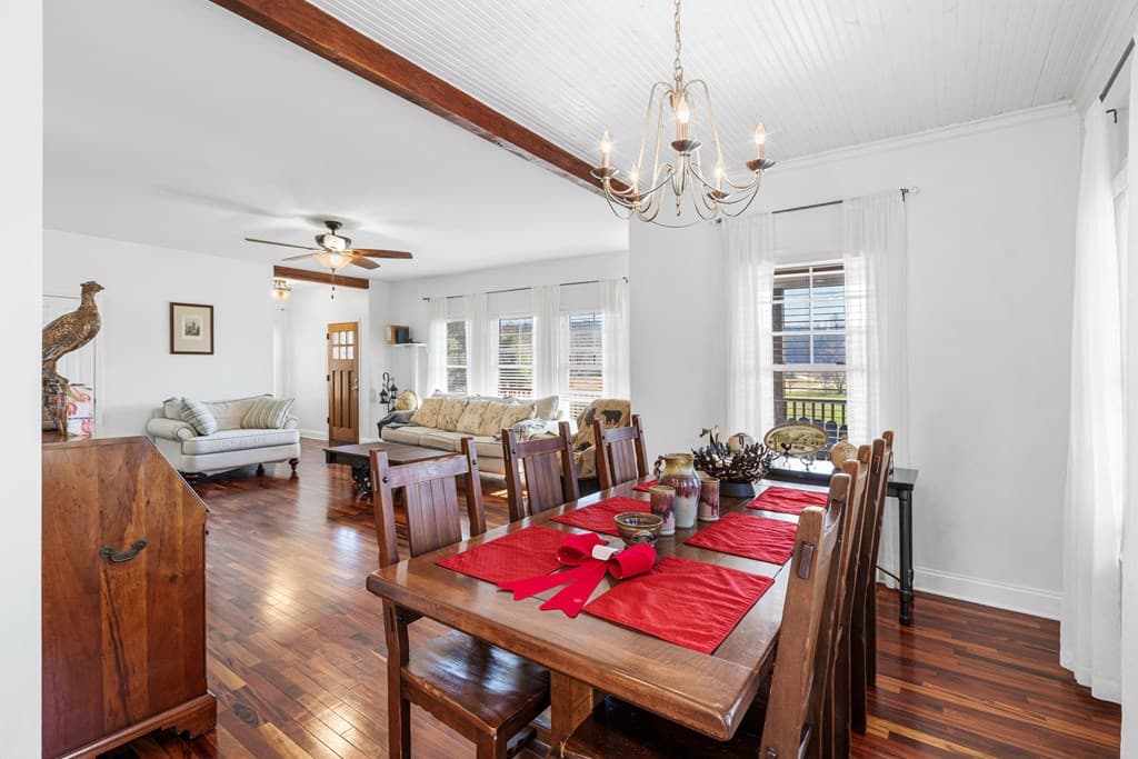 328 Pauls Meadow Drive, Hayesville NC 28904 - Photo