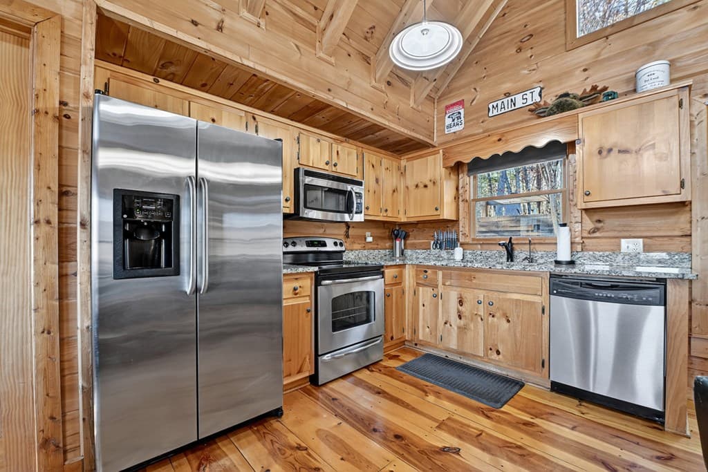 146 Rosiey Lane, Blue Ridge GA 30513 - Photo
