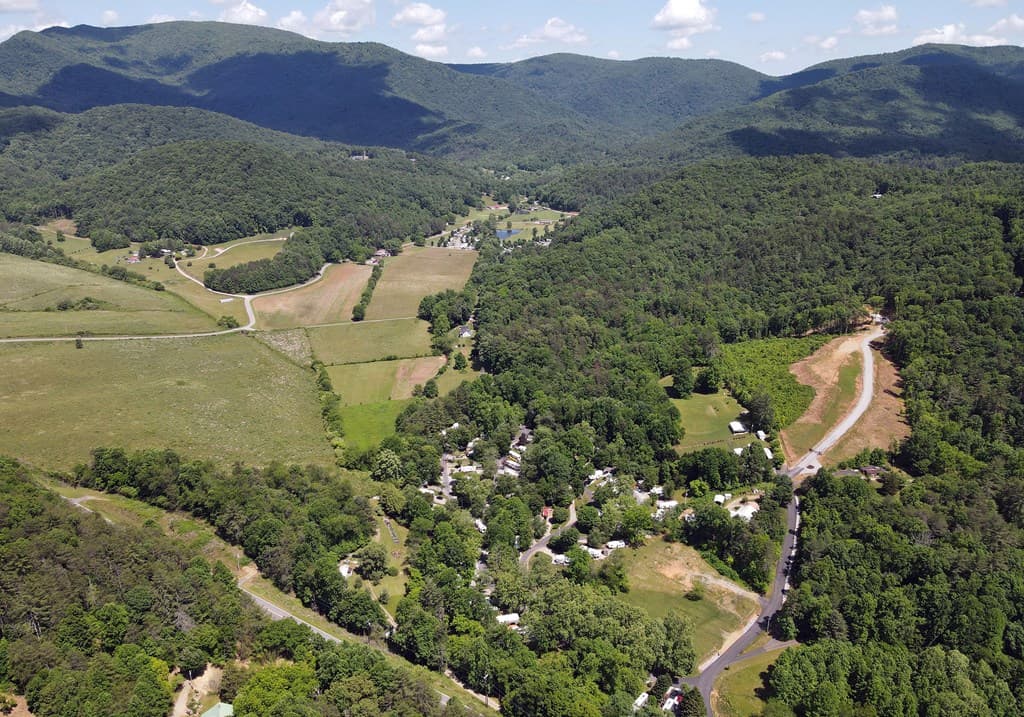 496 Choestoe Valley Circle, Blairsville GA 30512 - Photo