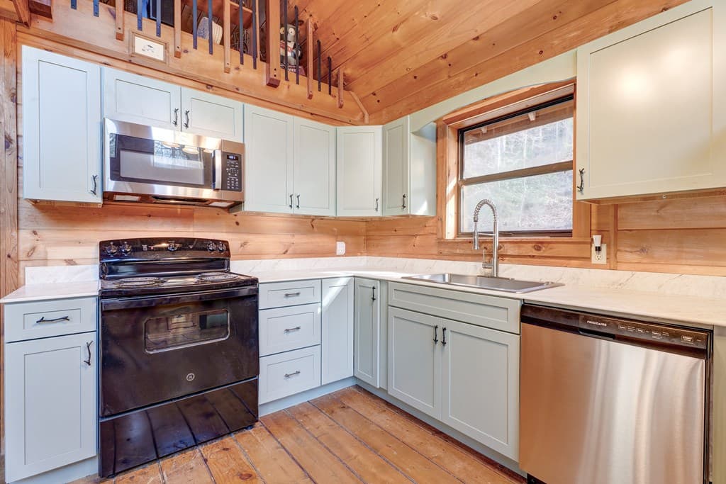 416 Millstone Mountain Lane, Blue Ridge GA 30513 - Photo