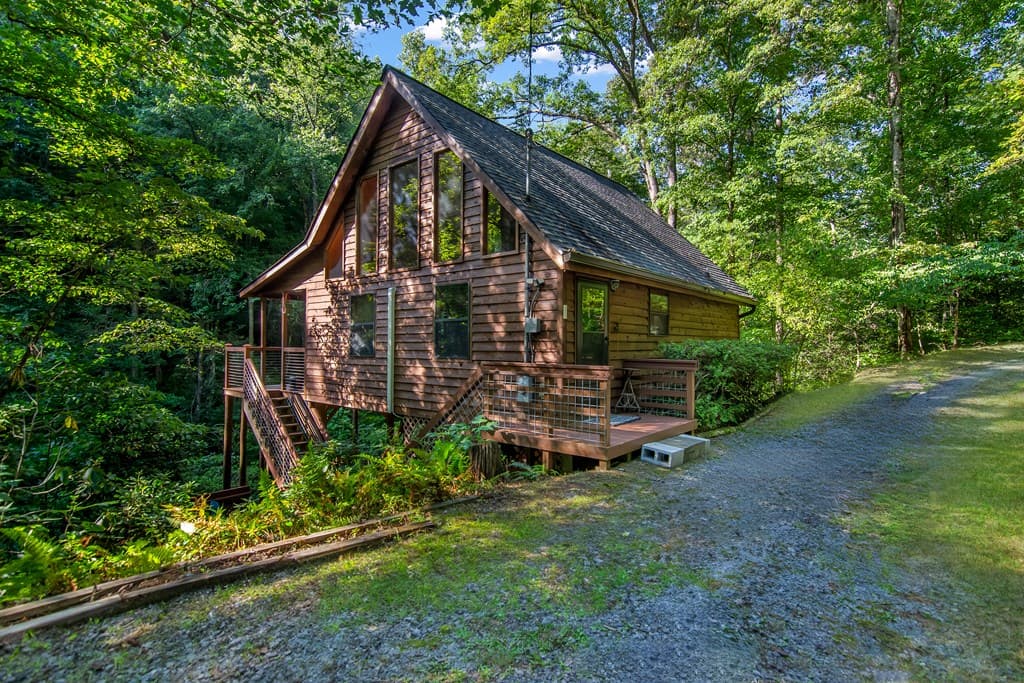 416 Millstone Mountain Lane, Blue Ridge GA 30513 - Photo