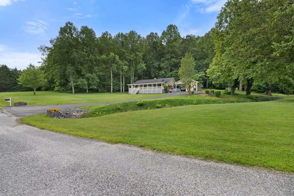 1451 Eagle Mountain Road, Hiawassee GA 30546 - Photo