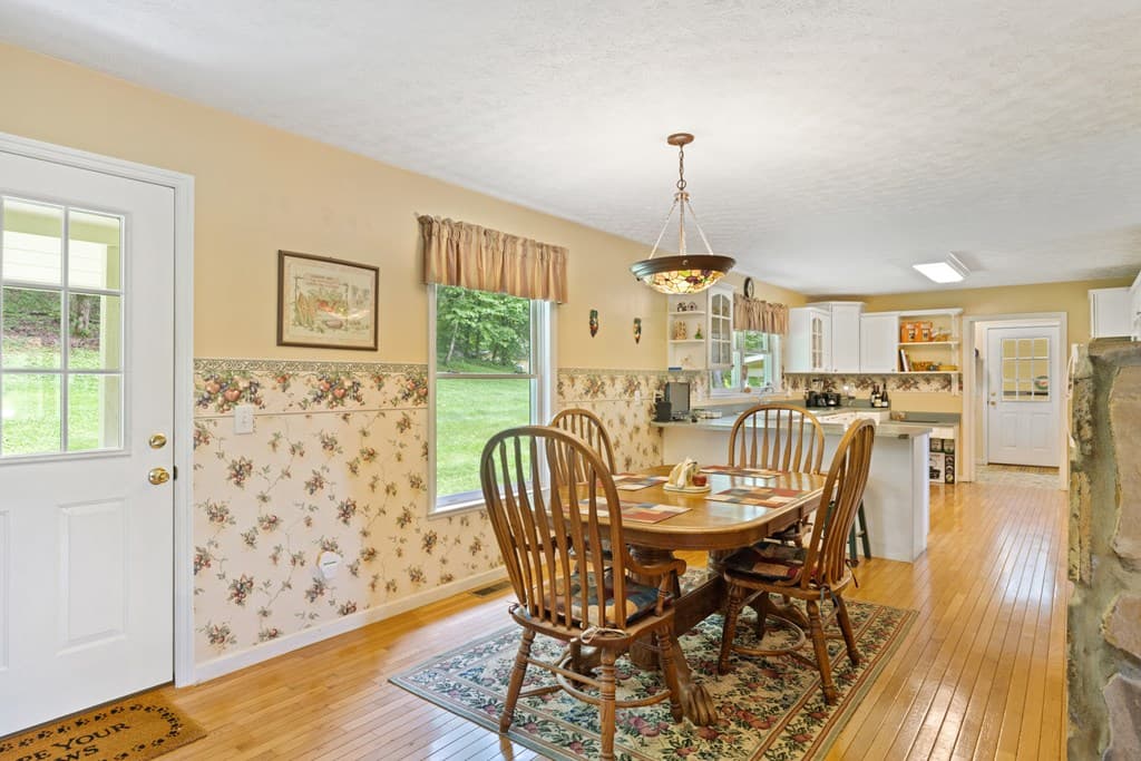 1451 Eagle Mountain Road, Hiawassee GA 30546 - Photo