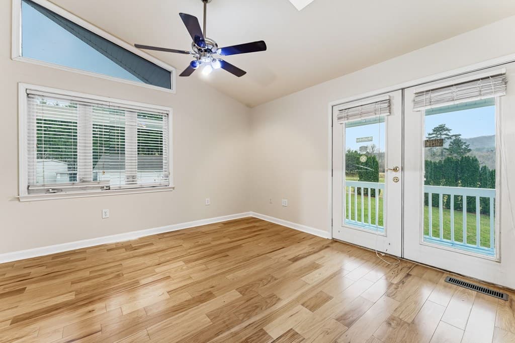 286 Mccombs Road, Murphy NC 28906 - Photo