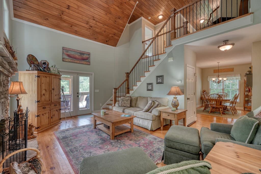 105 Evergreen Road, Hiawassee GA 30546 - Photo