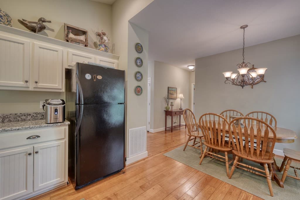 105 Evergreen Road, Hiawassee GA 30546 - Photo