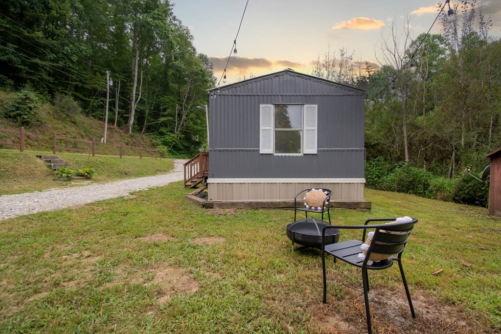 580 Atoah Circle, Robbinsville NC 28771 - Photo