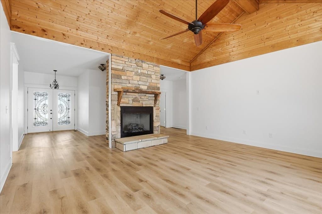 135 Floyds Way, Blairsville GA 30512 - Photo