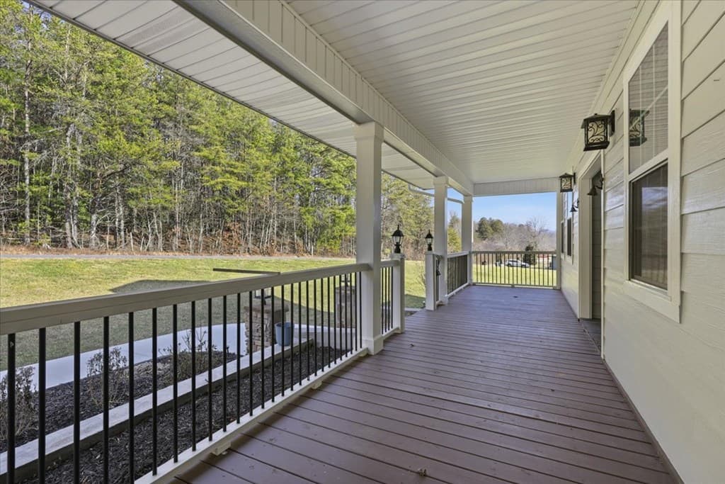 135 Floyds Way, Blairsville GA 30512 - Photo
