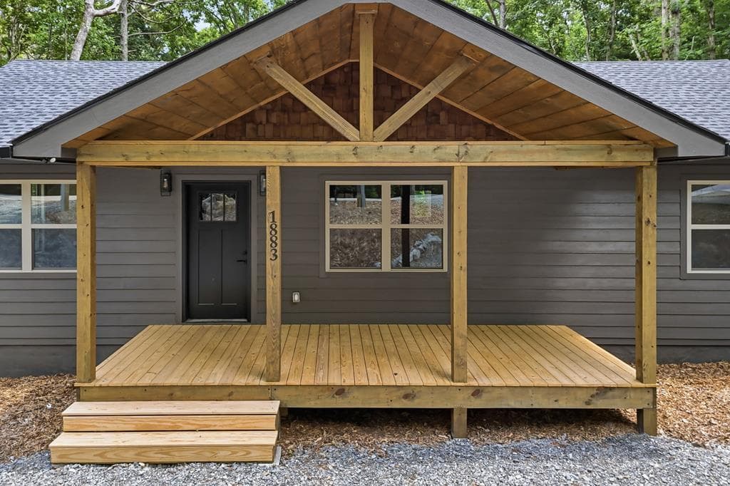 1883 Newport Drive, Ellijay GA 30540 - Photo