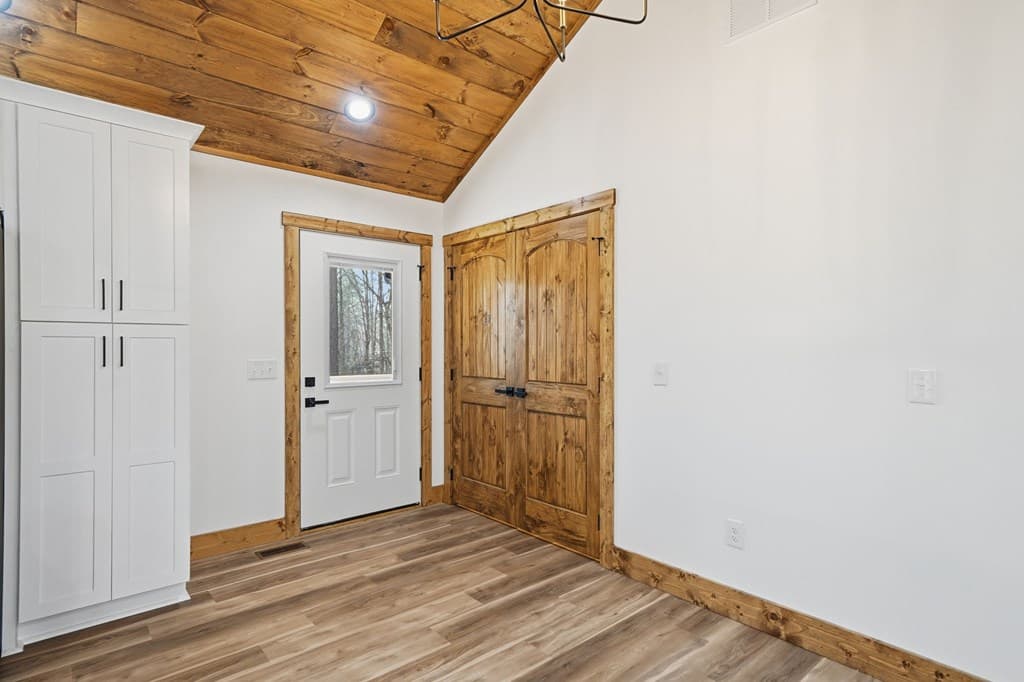 1883 Newport Drive, Ellijay GA 30540 - Photo