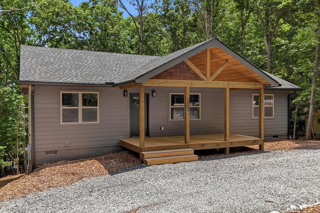 1883 Newport Drive, Ellijay GA 30540 - Primary photo