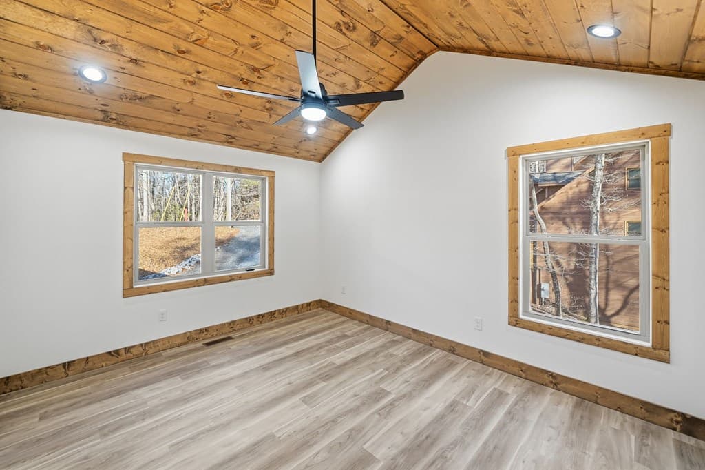 1883 Newport Drive, Ellijay GA 30540 - Photo
