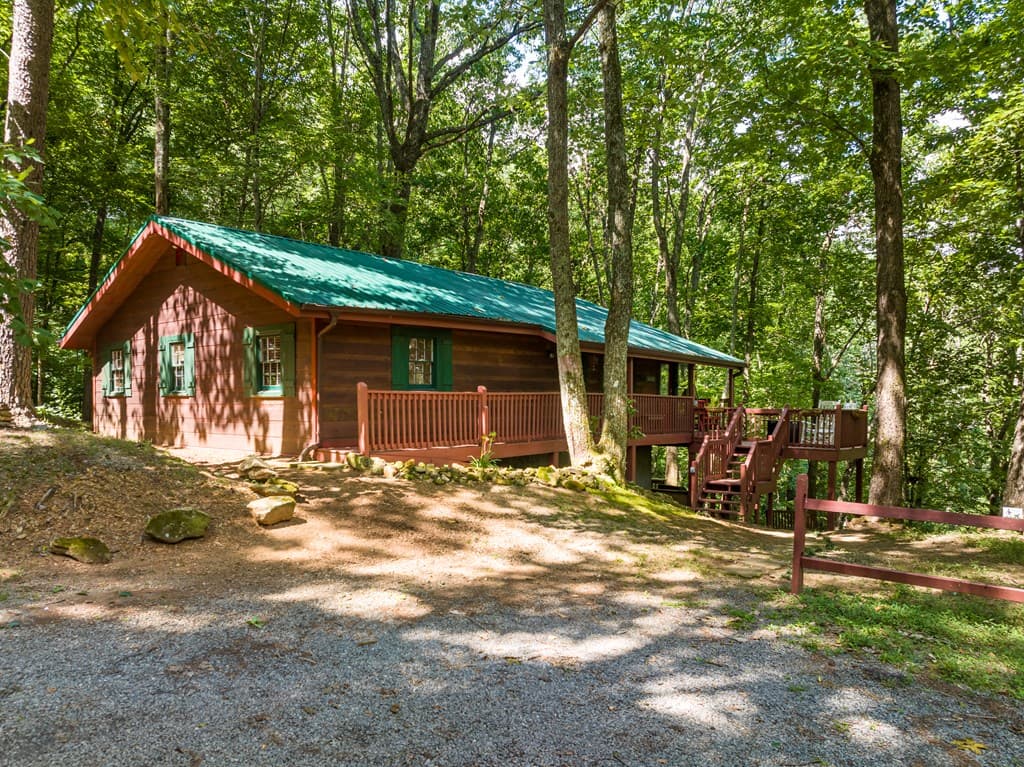 131 Hickory Trace, Ellijay GA 30536 - Photo