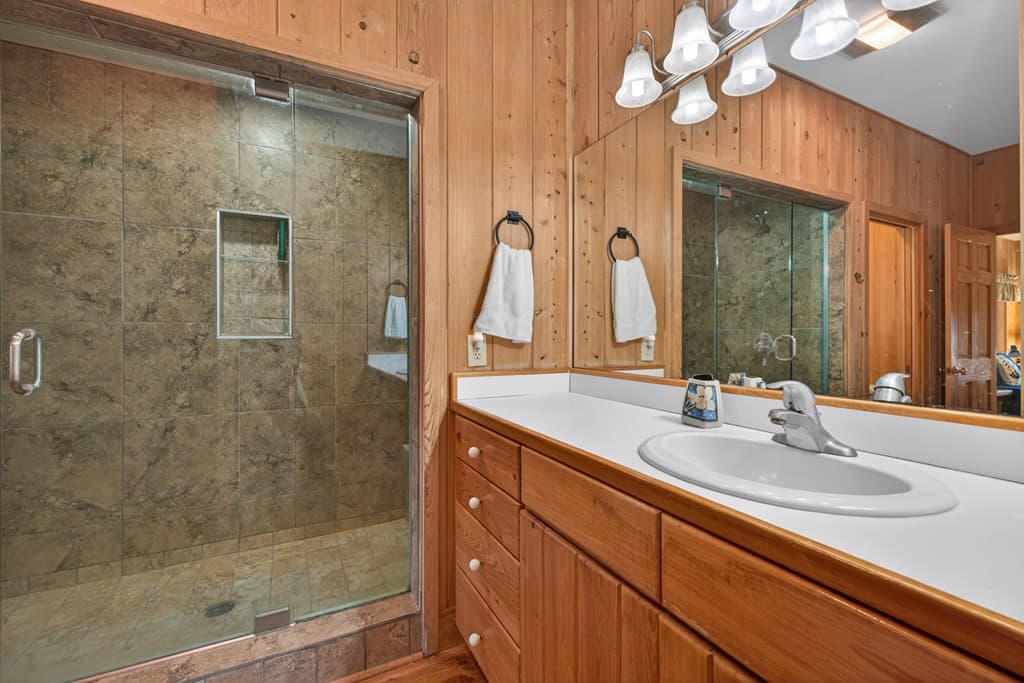 793 Jackie Cove Road, Hayesville NC 28904 - Photo