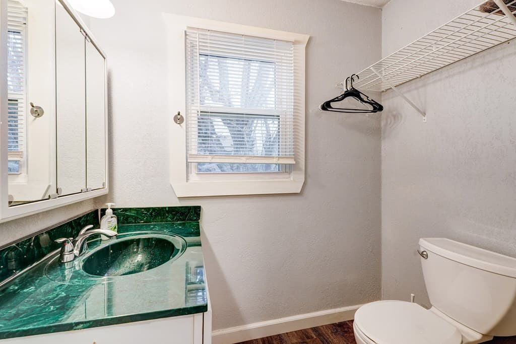28 Weaver Street, Mccaysville GA 30555 - Photo