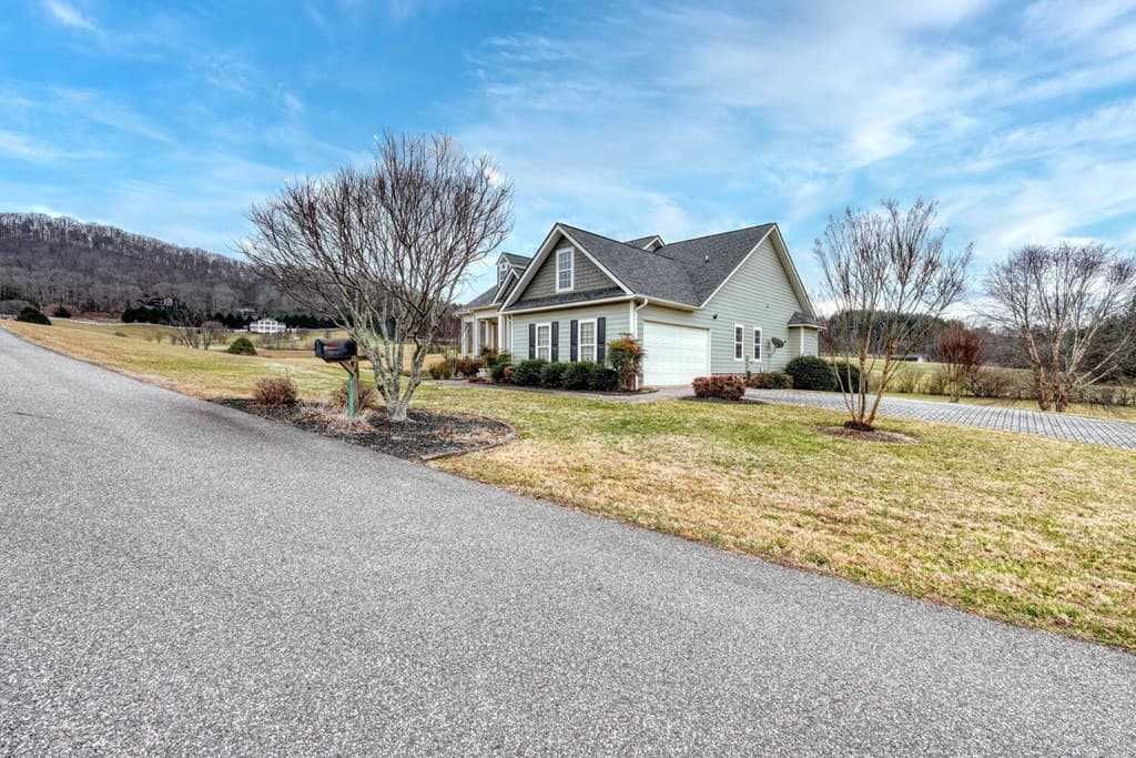 178 Barnwood Road, Blairsville GA 30512 - Photo